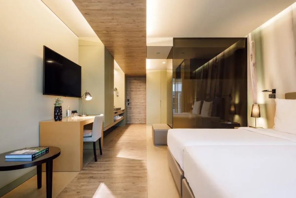 Courtyard Double room (full double bed)