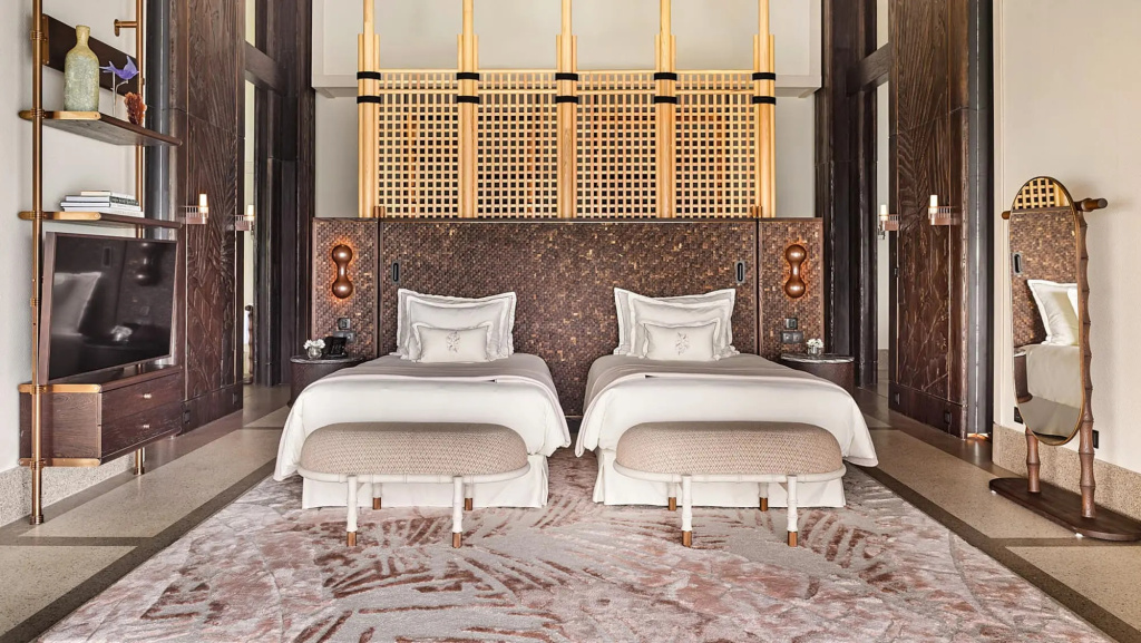 3 Bedrooms Ocean Residence