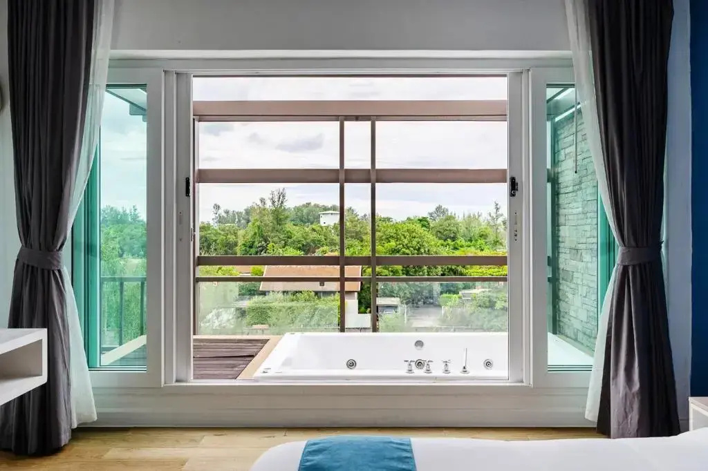 Balcony & Terrace