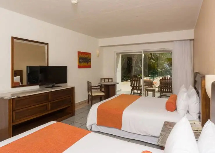 Standard Double room with sea view (full double bed)