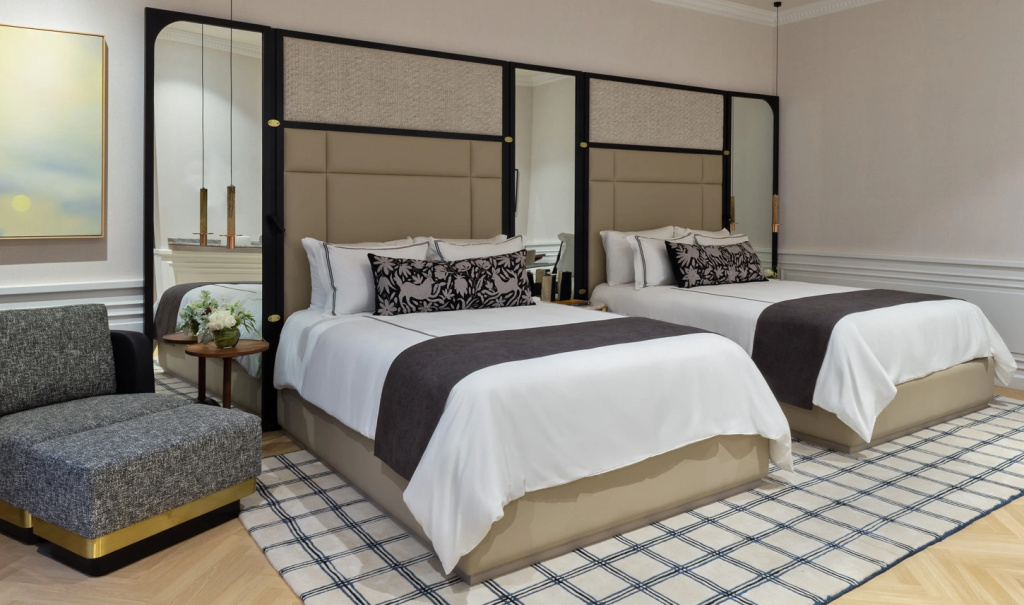 Superior Quadruple room