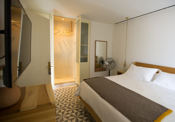 Double Junior Suite (full double bed)