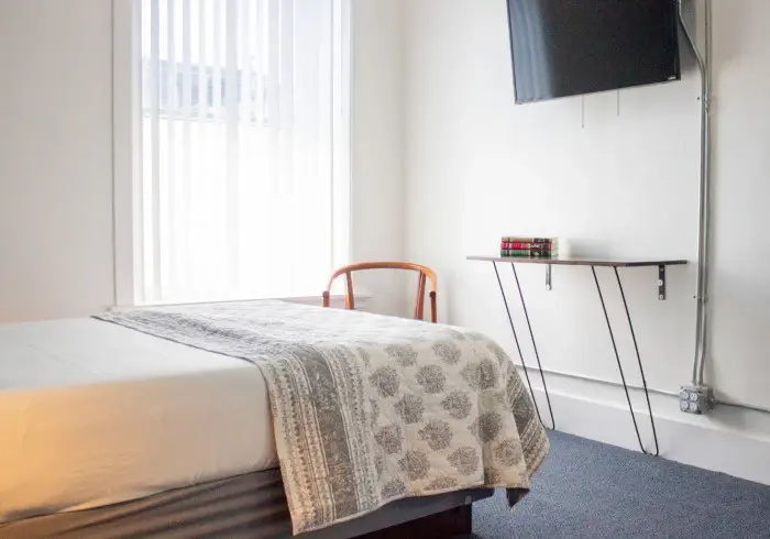 Private Euro Double room (twin beds)