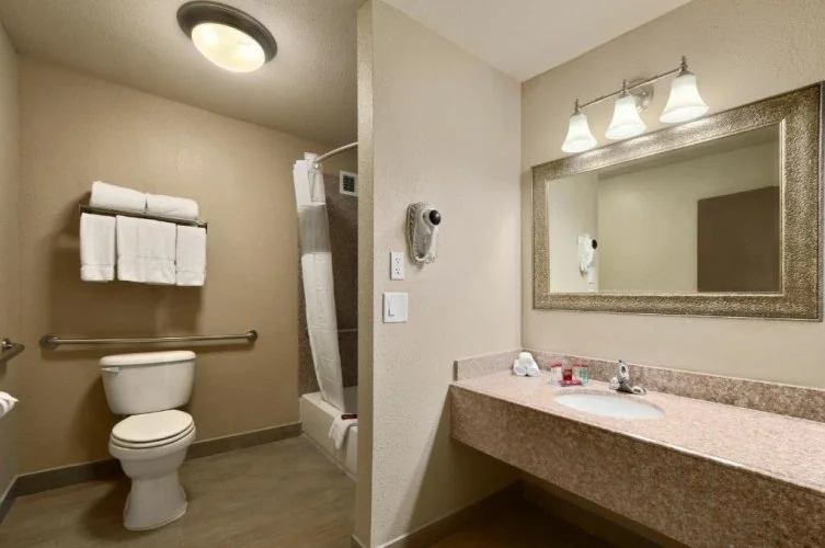 Red Lion Inn & Suites Houston IAH Airport - Chambres