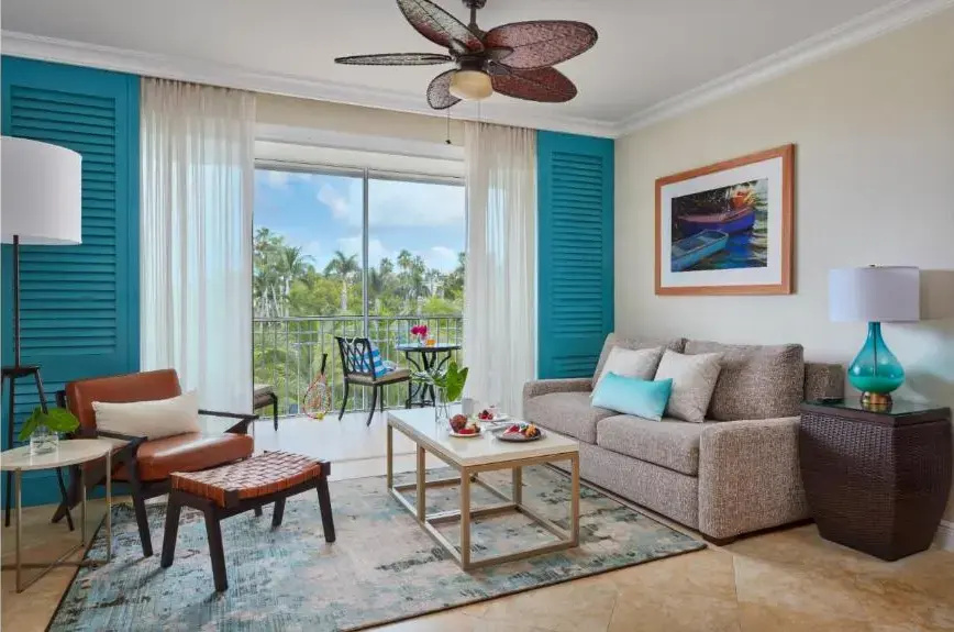 1 Bedroom Double Suite with lagoon view (full double bed)