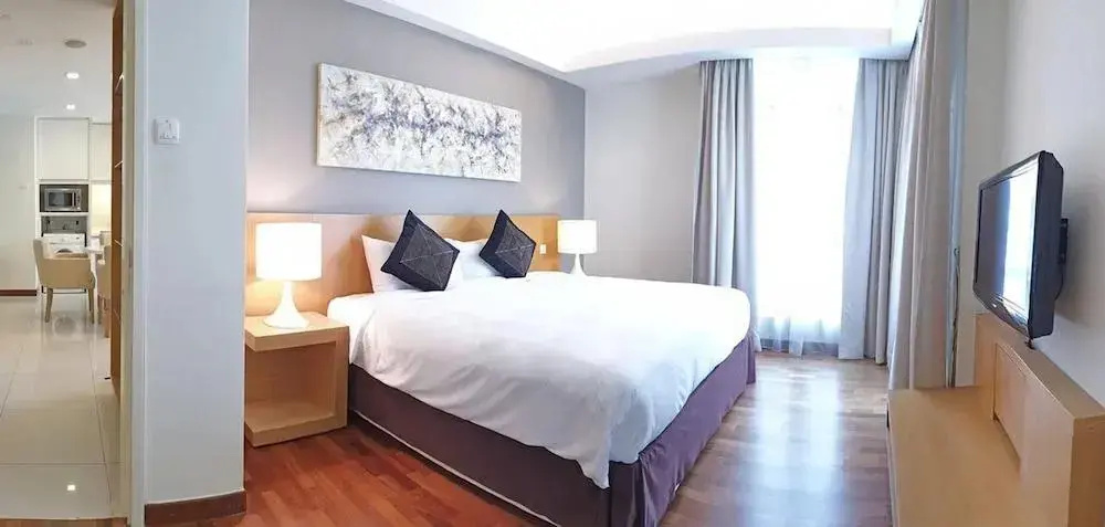 2 Bedrooms Apartment