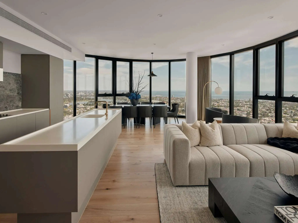 3 Bedrooms Penthouse Apartment with bay view