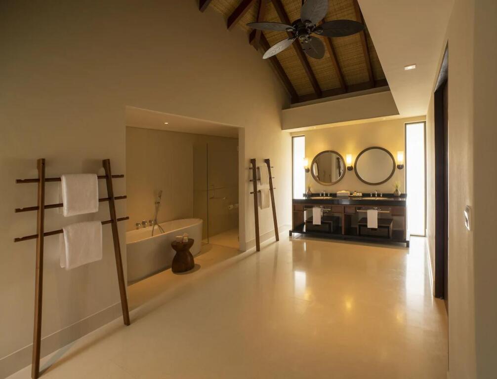 The Residence Maldives At Dhigurah