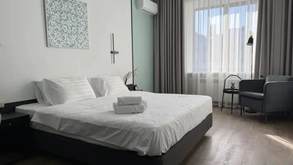 Superior Double room (full double bed)