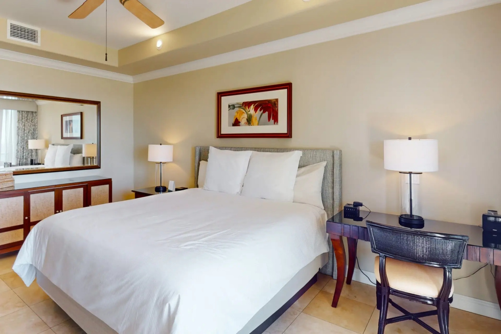 2 Bedrooms Suite oceanfront