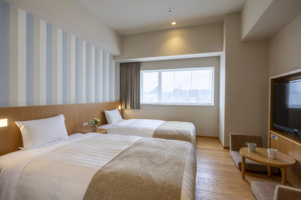 Flooring Double room (twin beds)