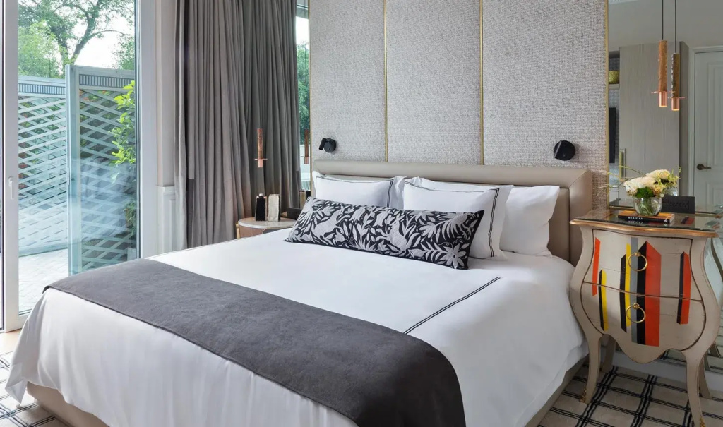 Grand Deluxe Alest Double Junior Suite (full double bed)