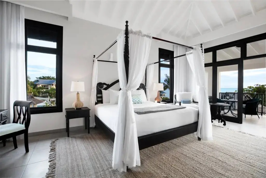 Five Villa