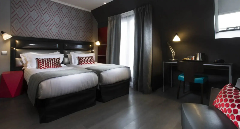 Double room (twin beds)