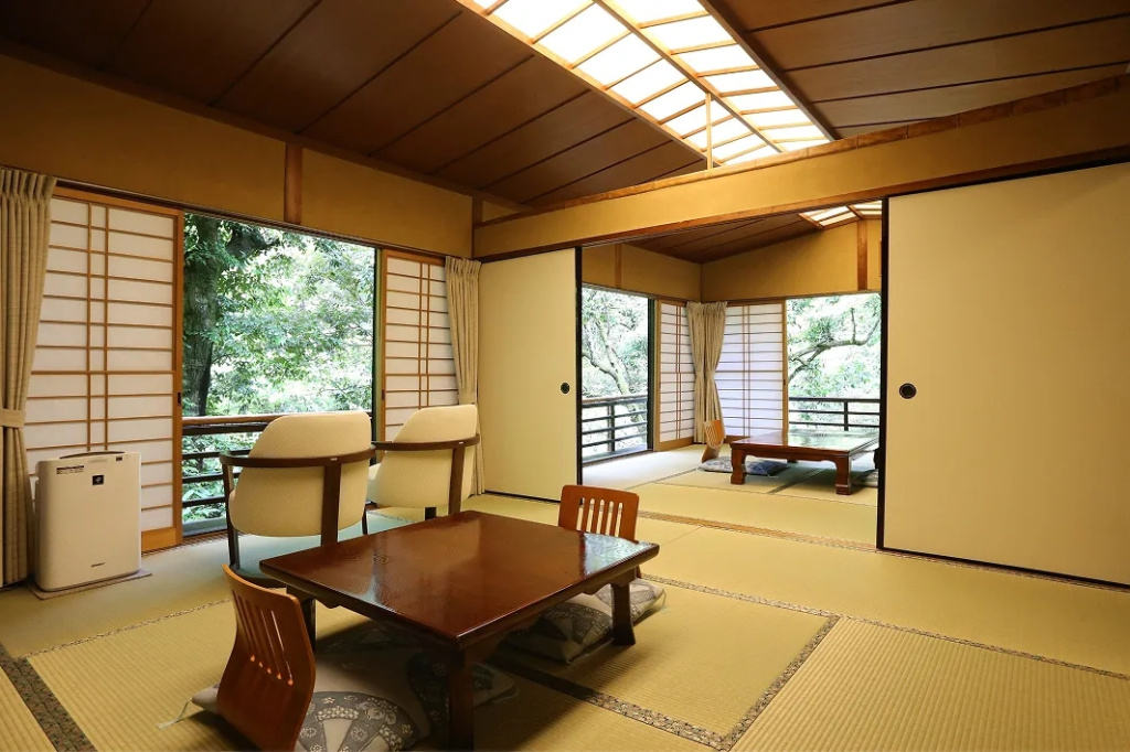 Momijiya Honkan Takao Sansou Ryokan 사진 29