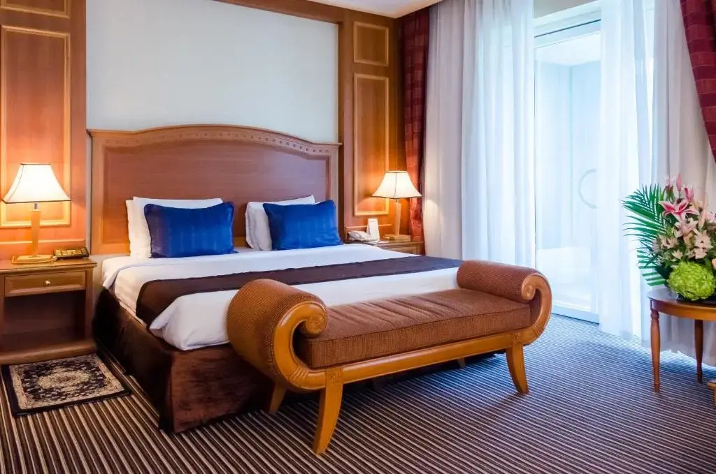 Avenue Double Suite (full double bed)