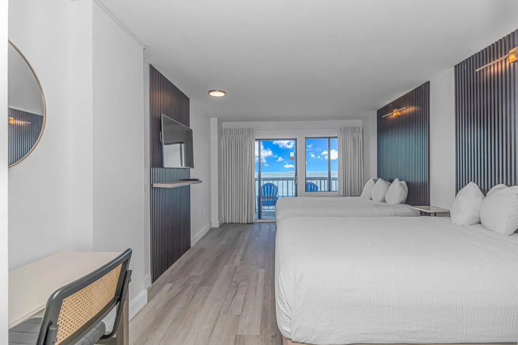 Room oceanfront
