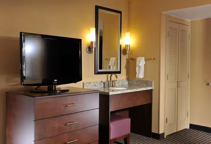 Embassy Suites Hotel Des Moines Downtown - Chambres
