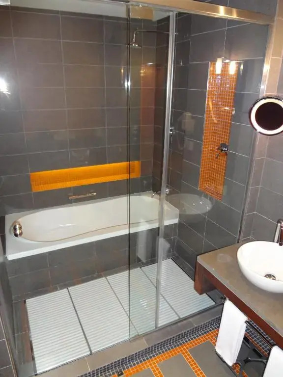 Hues Boutique Hotel