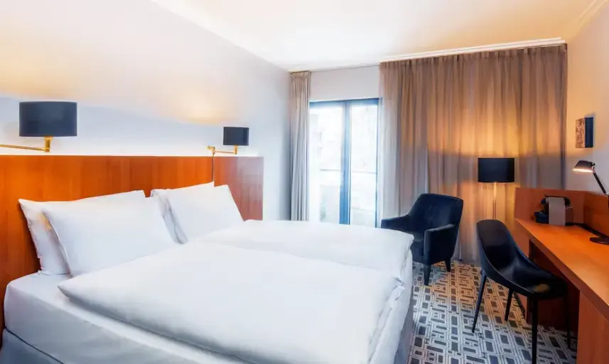 Superior Double room (full double bed)