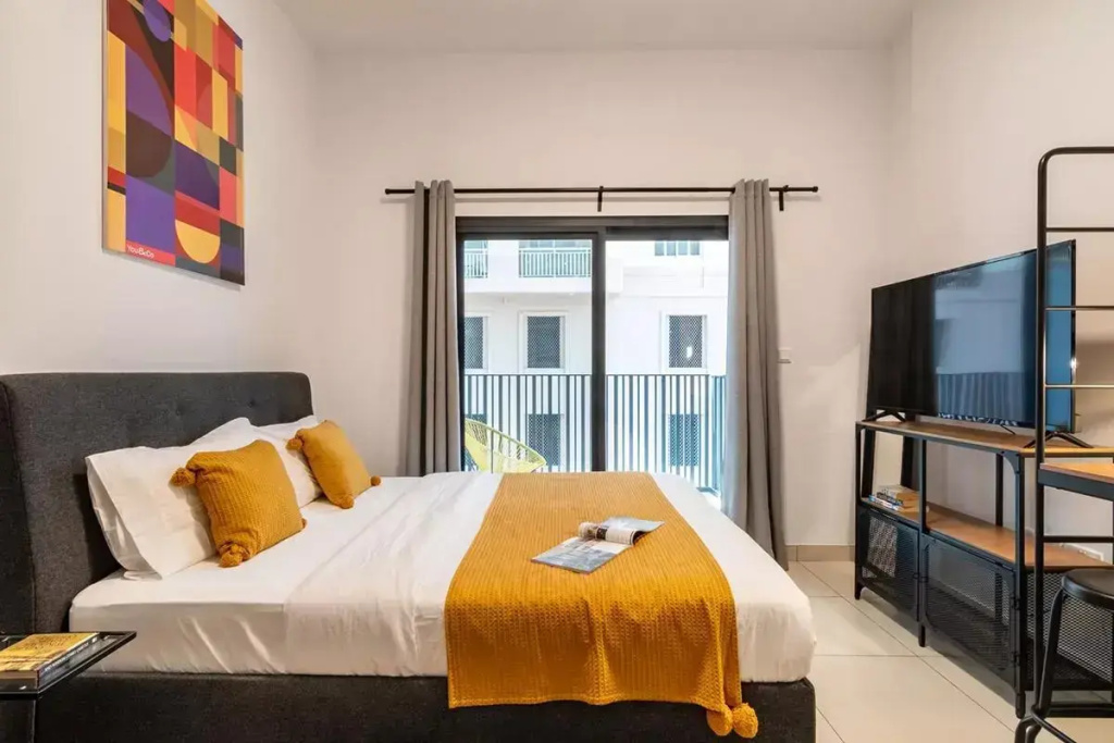 Double Studio (full double bed)