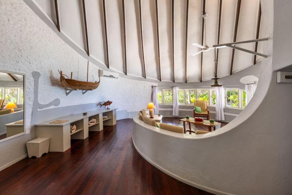 Nika Island Resort & Spa, Maldives