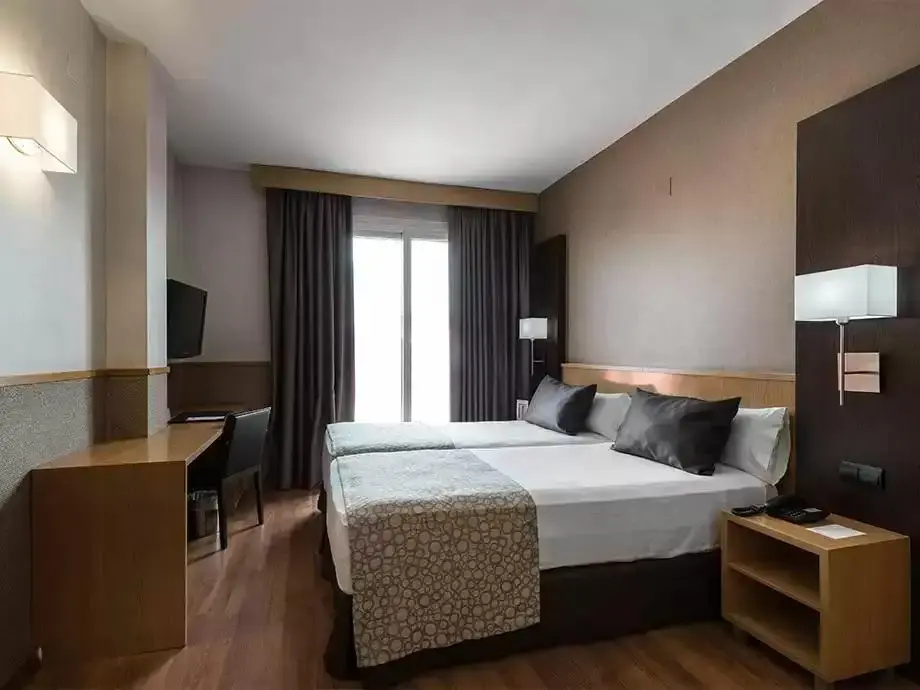 Catalonia Sagrada Familia Hotel - Chambres