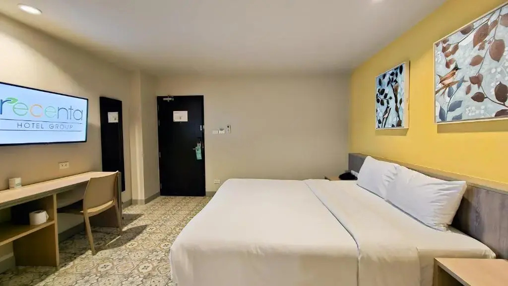 Recenta Suite Phuket Suanluang Hotel - Chambres