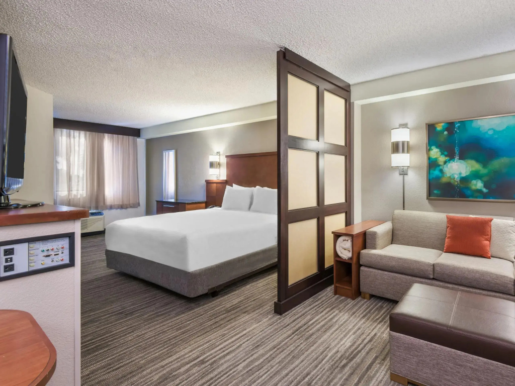 Hyatt Place Ft. Lauderdale/Plantation - Tap to explore photos