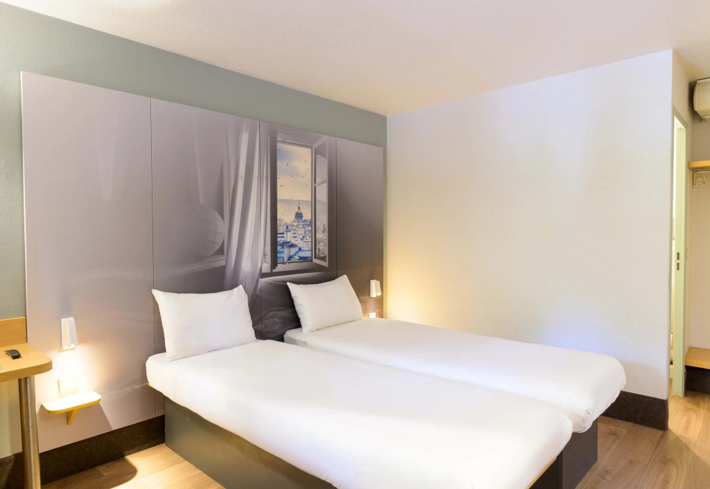 Double room (twin beds)