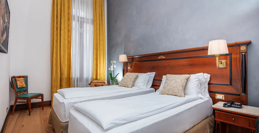 Classic Double room (twin beds)