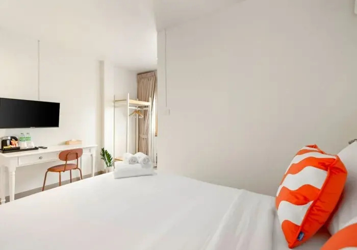 Standard Double room (full double bed)