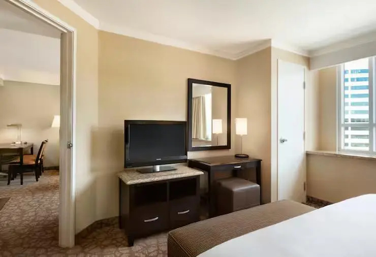Embassy Suites Los Angeles - Glendale - Chambres