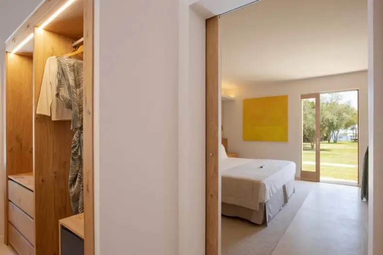 Grand Neptuno with Private Pool and Garden Double Suite (full double bed)