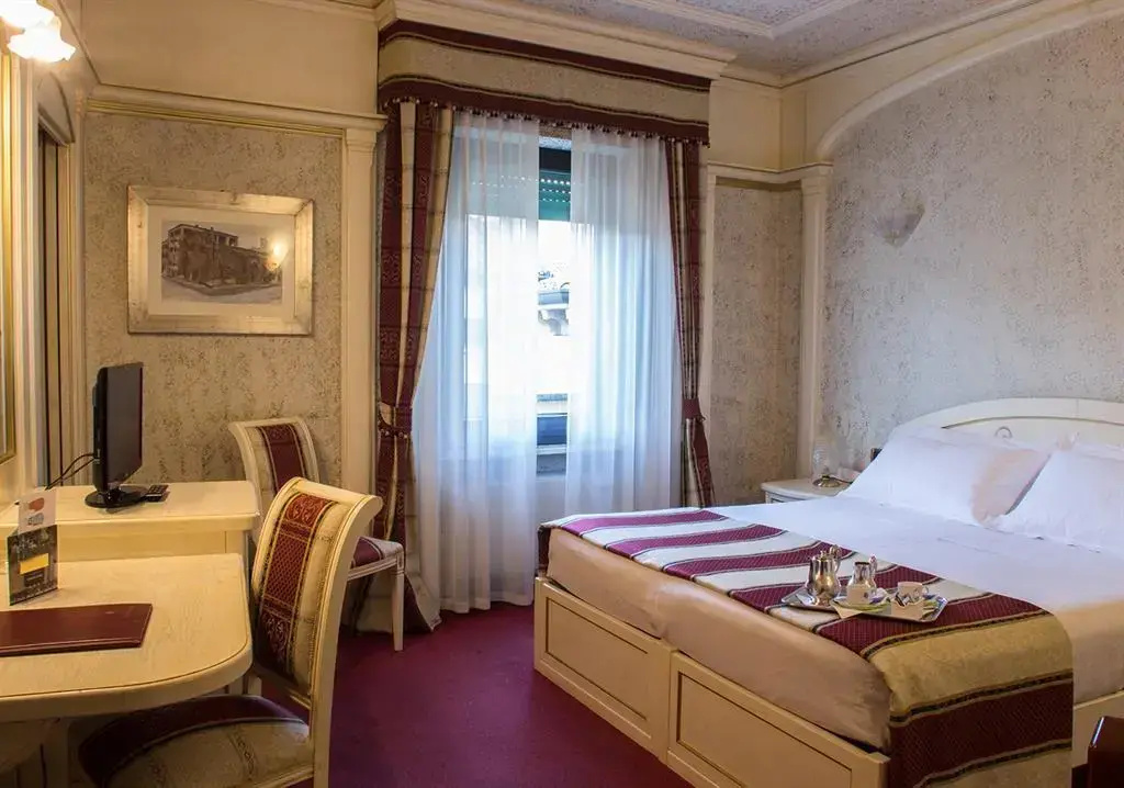 Colomba D'Oro Hotel - Chambres