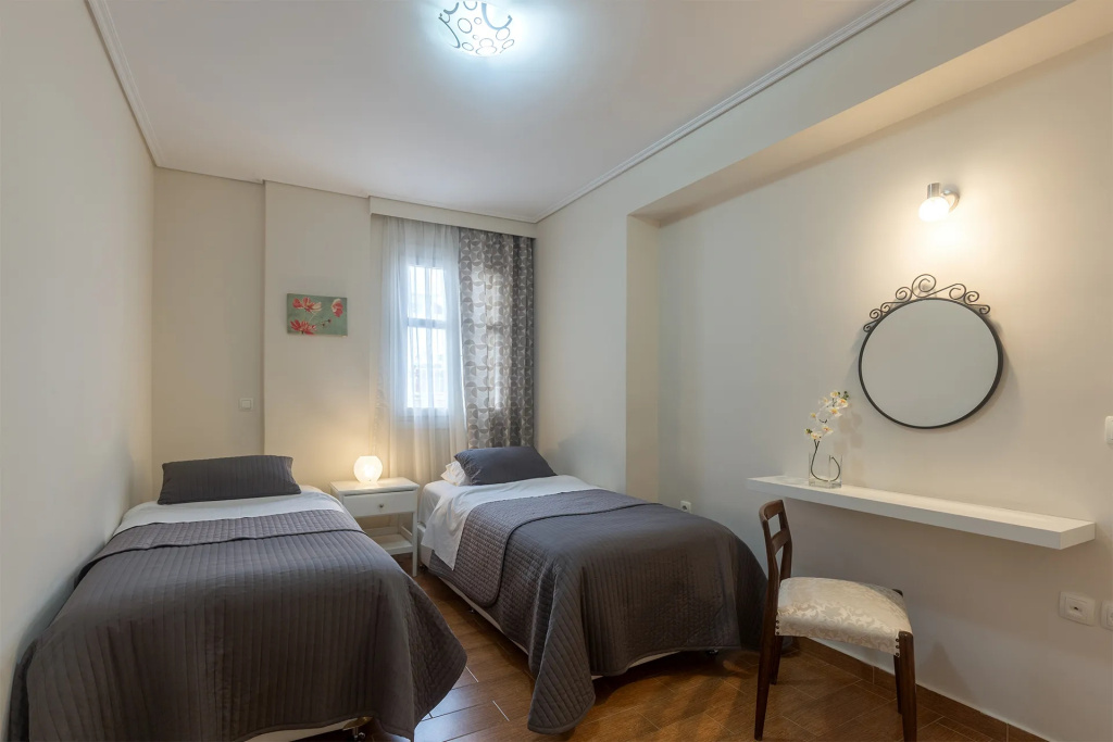 Charming Suite