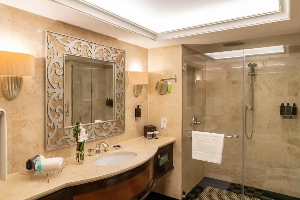 Beach Rotana Hotel - Chambres