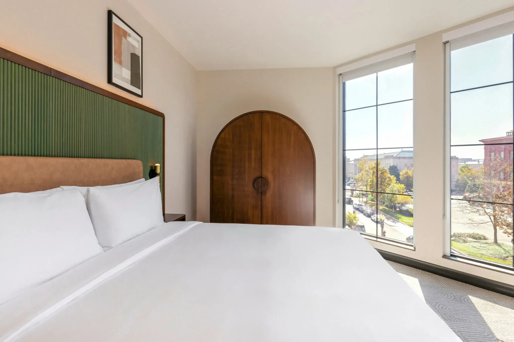 Double Studio (full double bed)