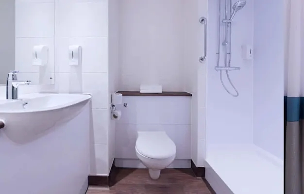 Двухместный номер Super двуспальная кровать в Travelodge Liverpool Central Exchange Street