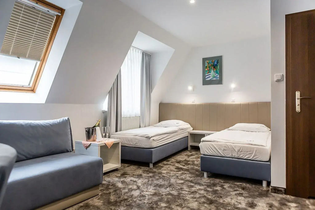 Family Double room (twin beds)