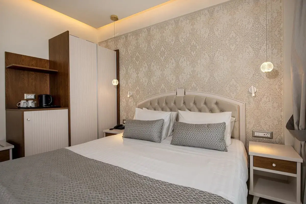 Economy Double room (full double bed)