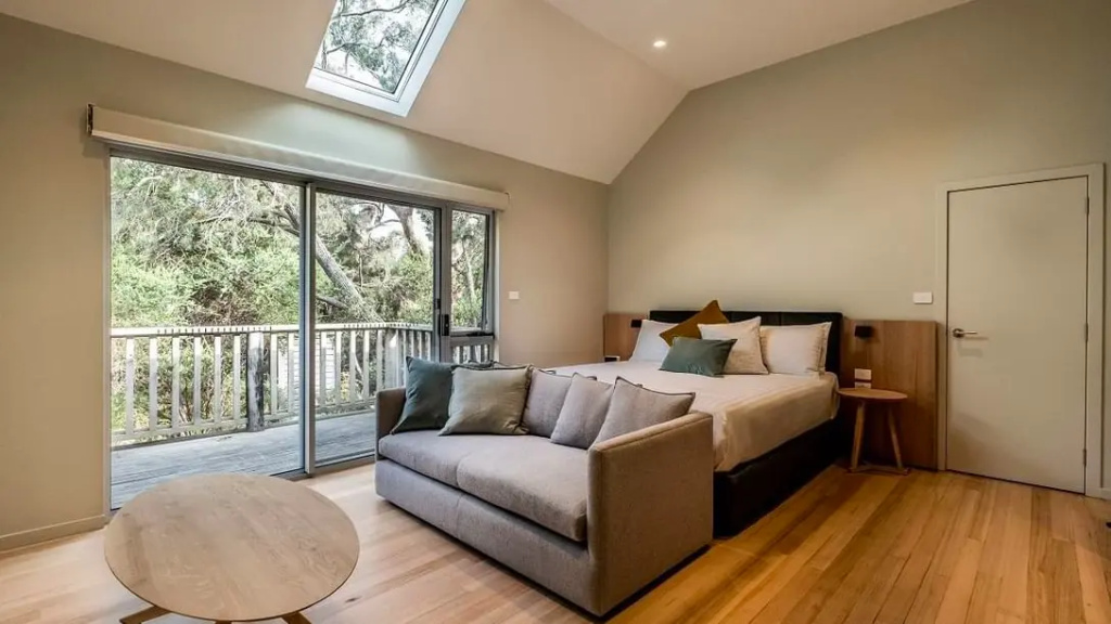 Bushland Double Cabin (full double bed)