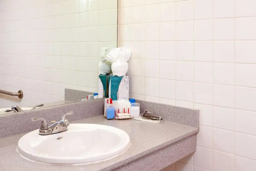 Ramada Plaza by Wyndham West Hollywood Hotel & Suites - Chambres