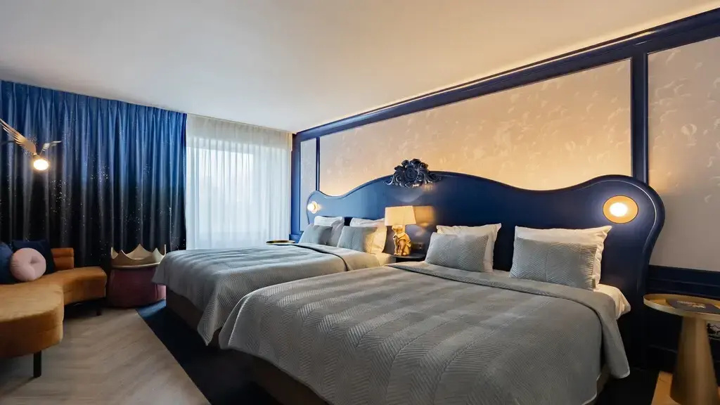 Premium Quadruple room