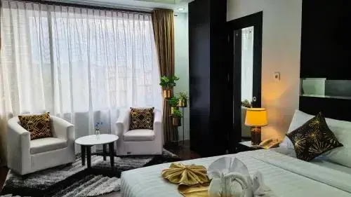 Signature Double room (full double bed)