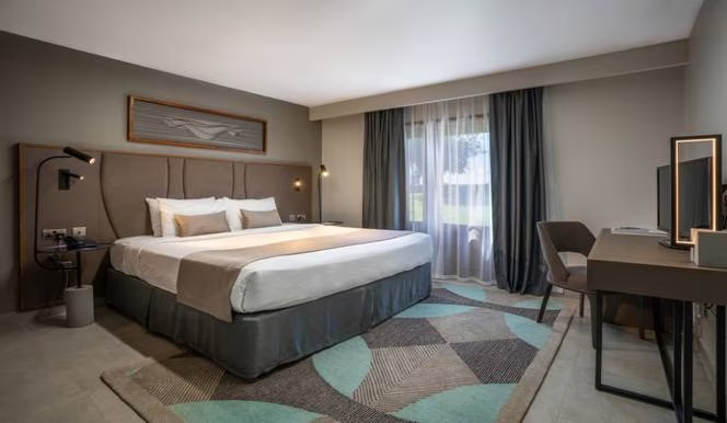 1 Bedroom Double Master Suite (full double bed)