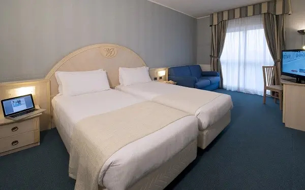 Executive Double room (twin beds)