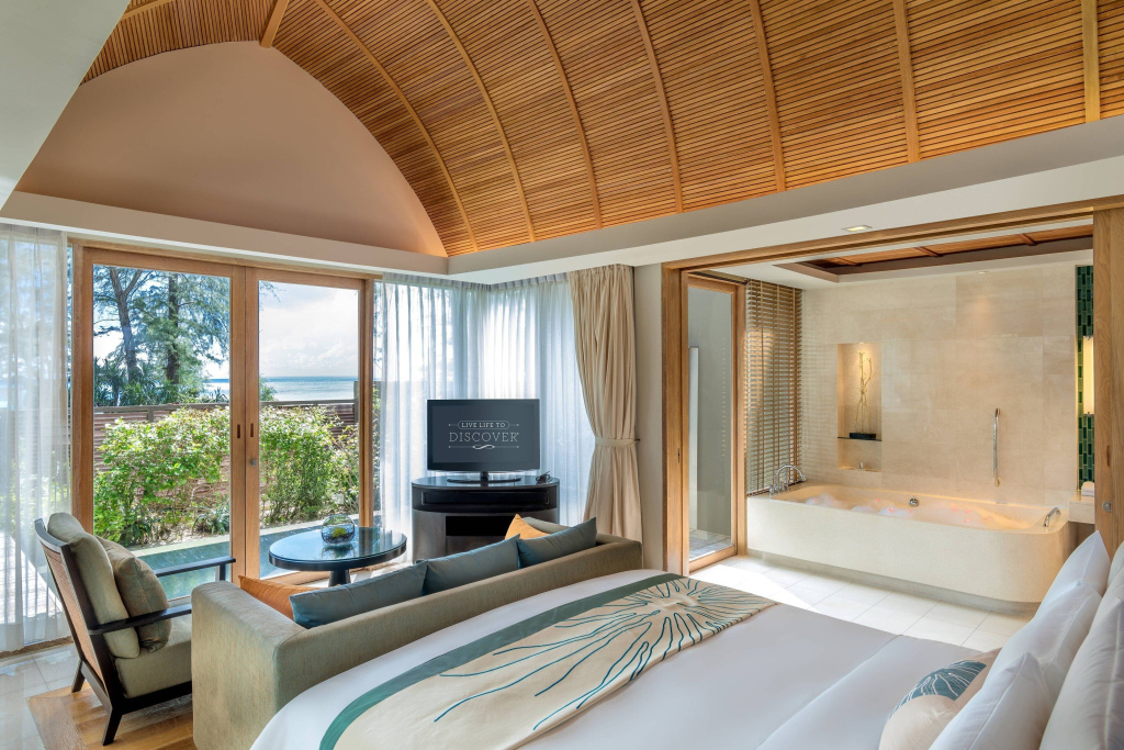 1 Bedroom Double Villa oceanfront (full double bed)