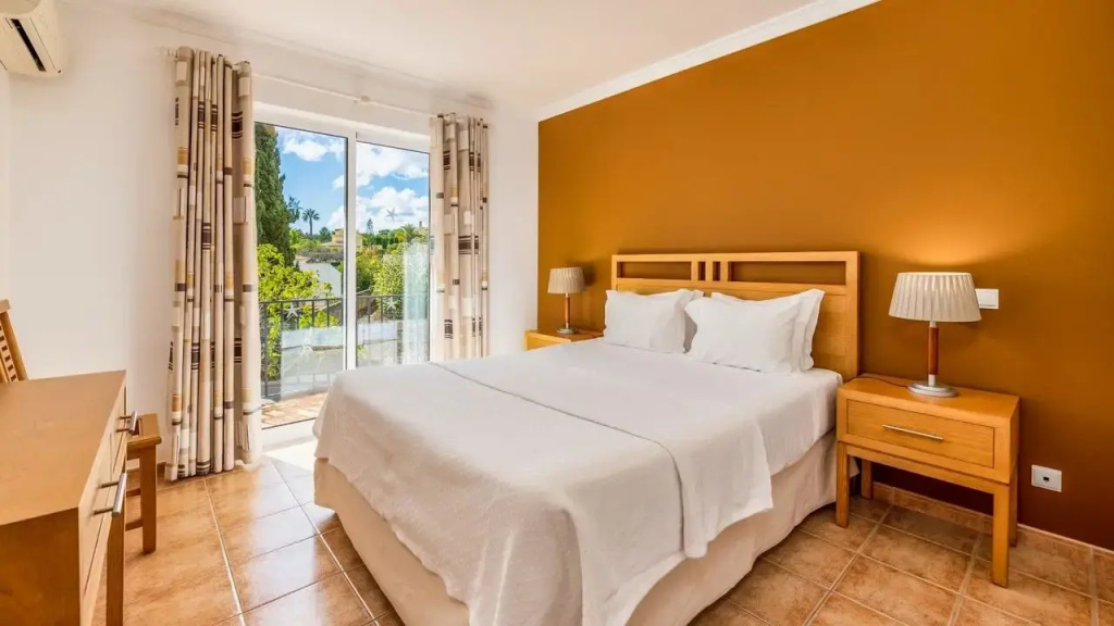 Jardim Da Meia Praia Hotel - Chambres