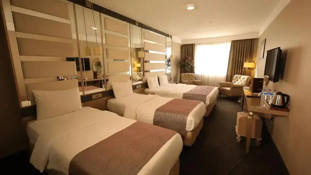 Deluxe Quadruple room